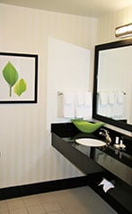 Fairfield Inn and Suites bathroom