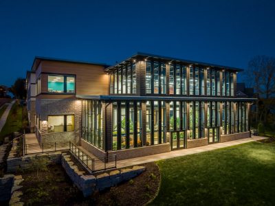 Photo-exterior glass conservatory