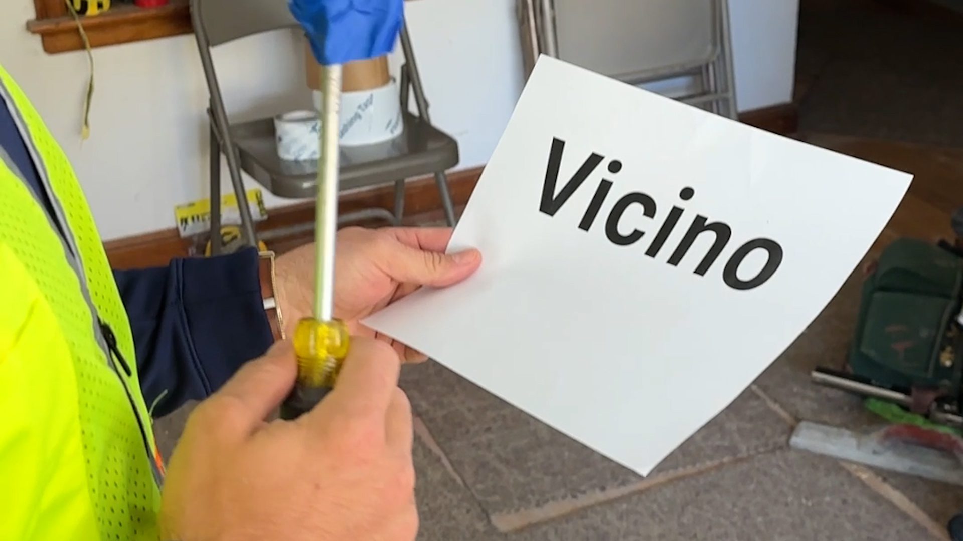 How to pronounce Vicino